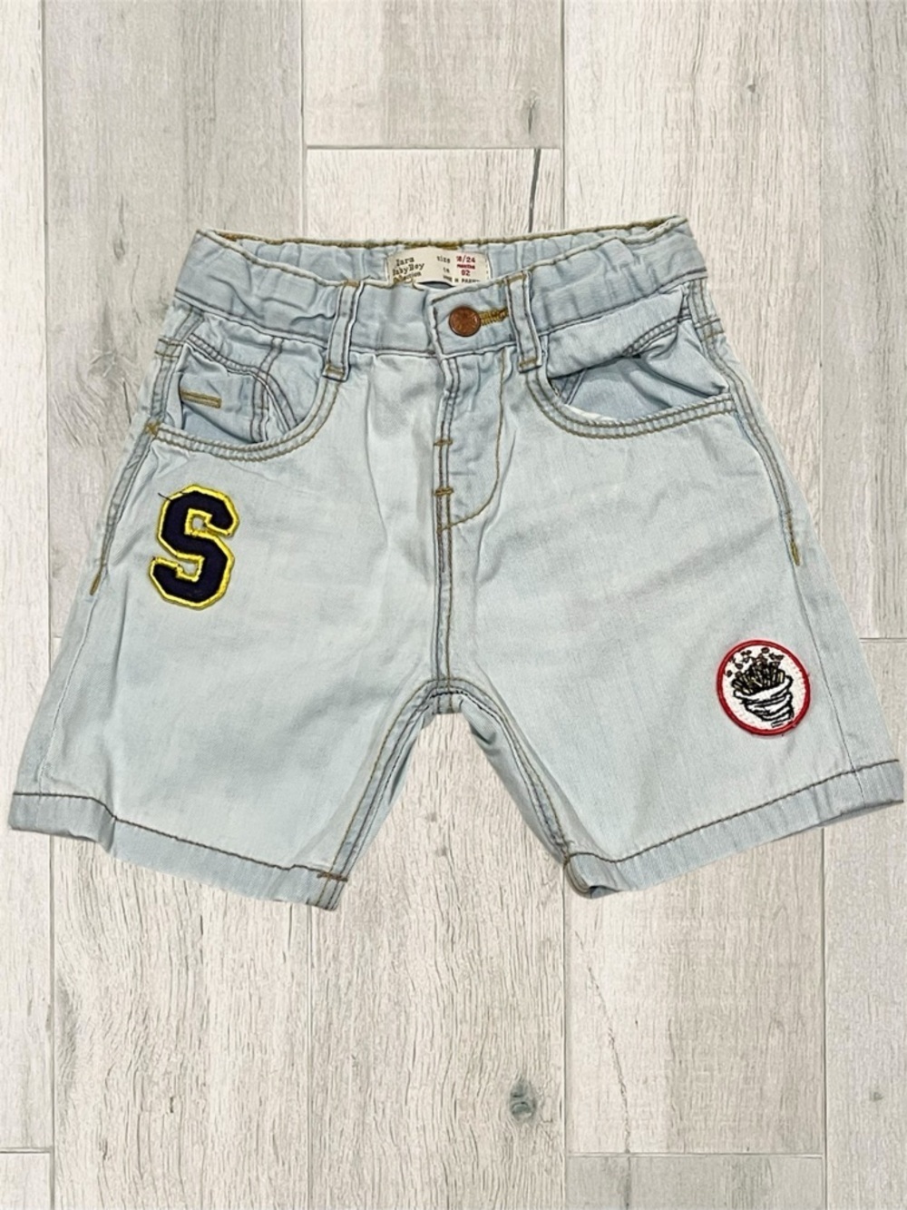 Zara Kids Boys Light Blue Denim Shorts with Patches Size 18/24mo 92cm